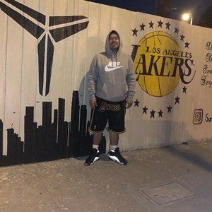 Meet your Posher, Manuel